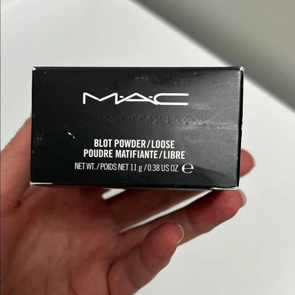 Loose Blot Powder Medium NEW — Sealed